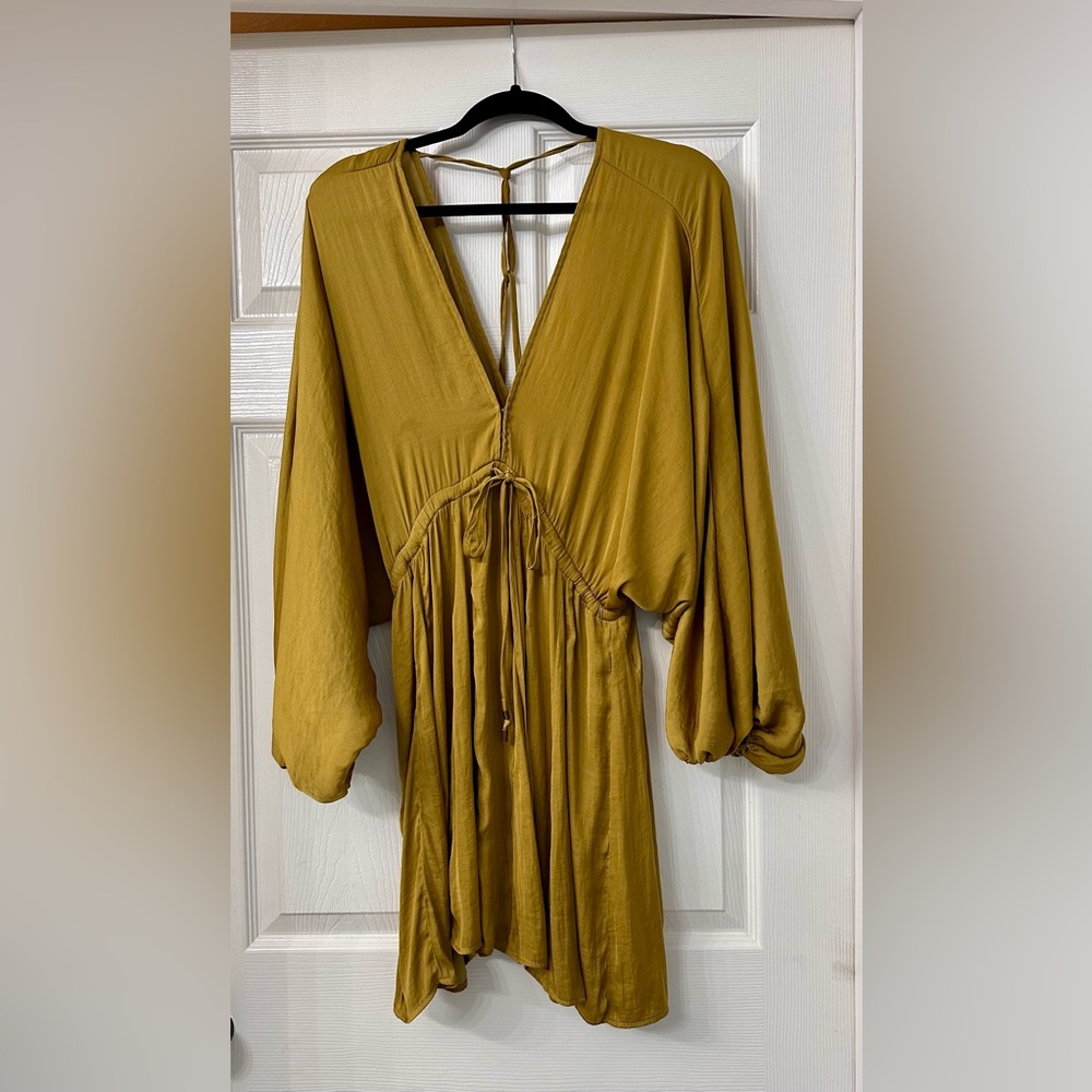 Free People Ariel Mini Dress Saguaro Cactus Gold Batwing XS - Picture 2 of 2